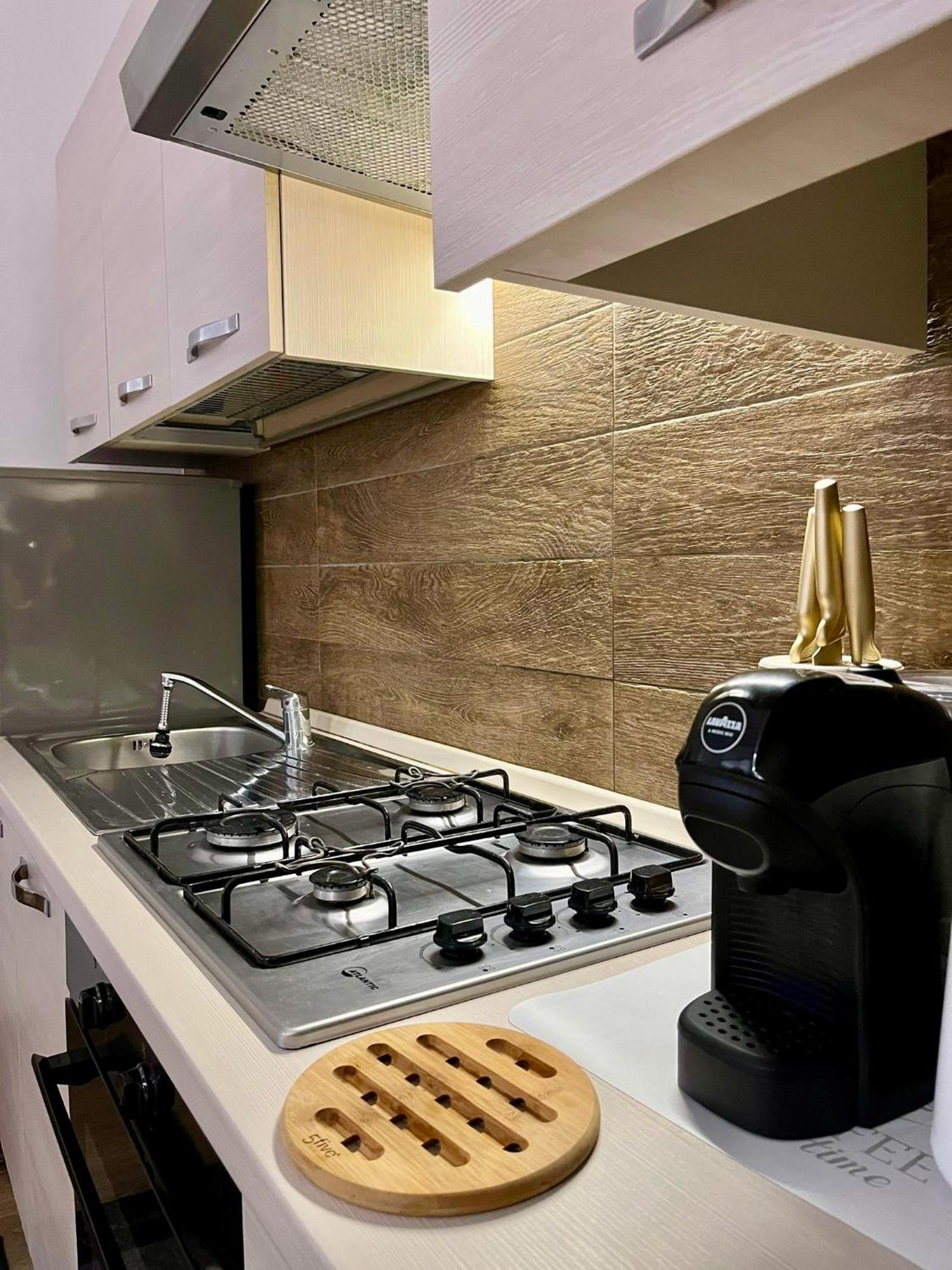 Апартаменты Residenza Corrado By Almanova Residenze Мантуя Экстерьер фото